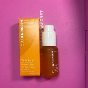 OLEHENRIKSEN
Truth Serum Hydrating Vitamin C Serum brand new!!